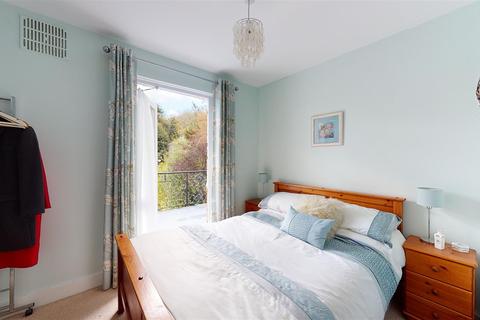 7 Chichester Road, Sandgate, Folkestone, CT20 3BN