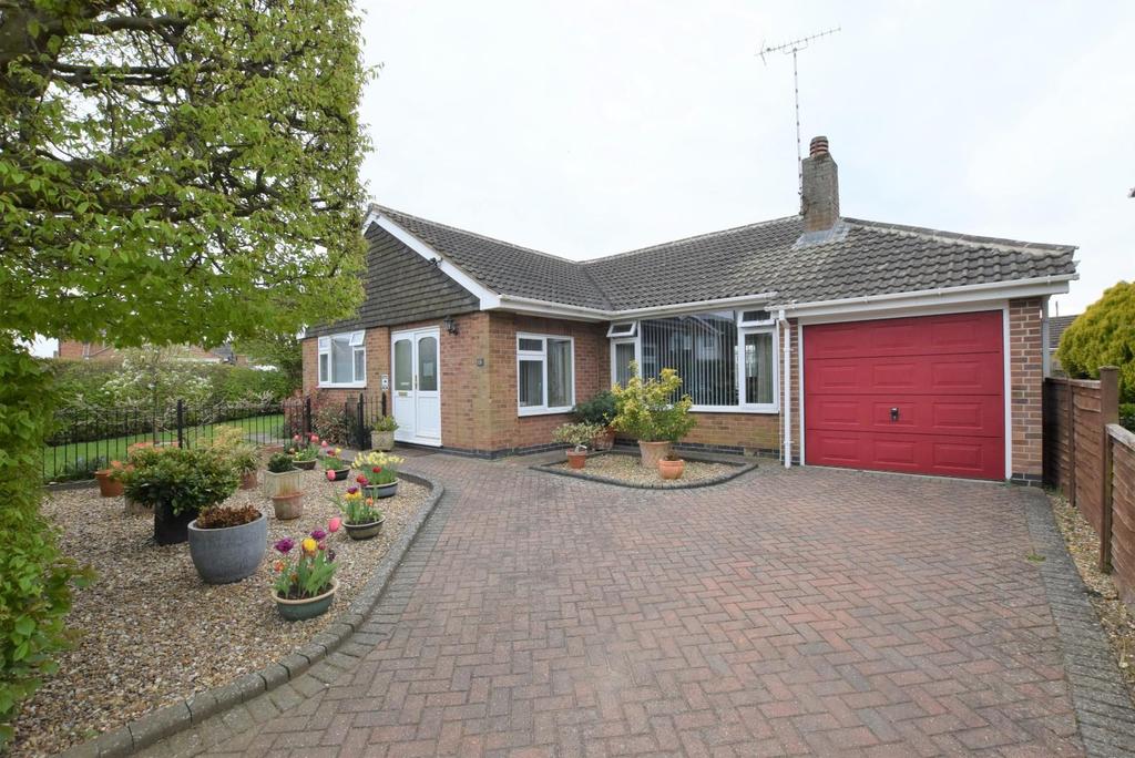 Derwent Drive Oakham 3 Bed Detached Bungalow £365 000