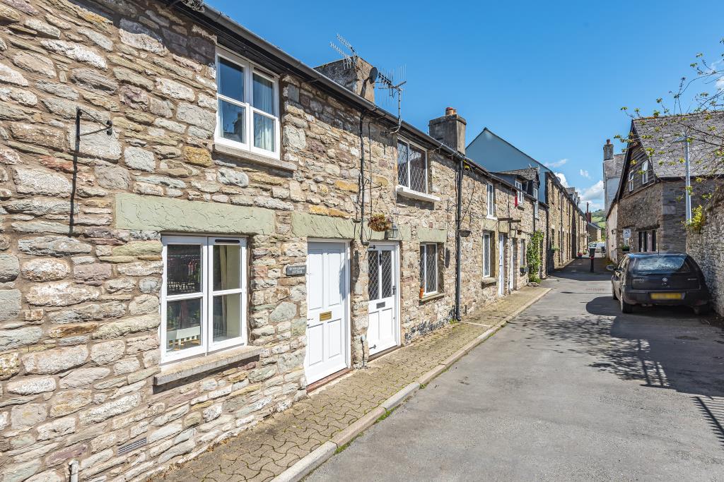 Hay on Wye, Hereford, HR3 2 bed cottage for sale £225,000