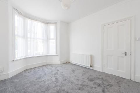 83 Richmond Road, Leytonstone, London, E11 4BT