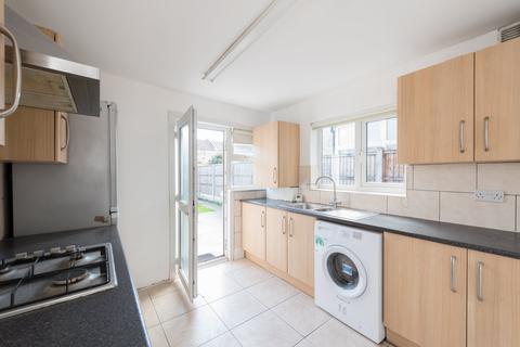 83 Richmond Road, Leytonstone, London, E11 4BT