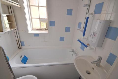 8 Abbey Road, Woking, GU21 4PQ