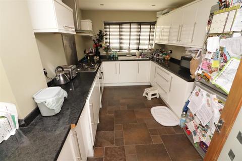 48 Lancaster Road, Yate, Bristol, BS37 5SU