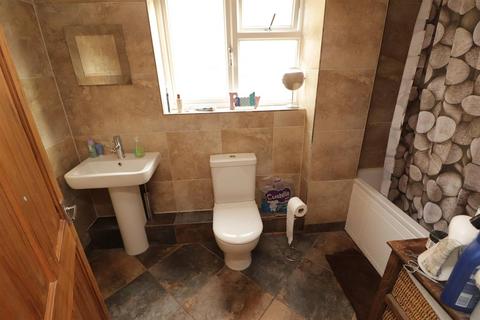 48 Lancaster Road, Yate, Bristol, BS37 5SU