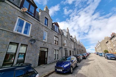 Urquhart Street, City Centre, Aberdeen, AB24