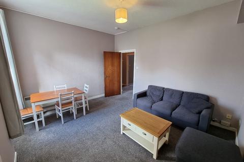 2 bedroom flat to rent, Urquhart Street, City Centre, Aberdeen, AB24