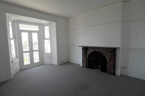 2 bedroom flat to rent, Grove Road, Ventnor, Isle Of Wight. PO38 1TH