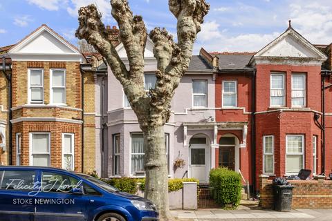 35 Braydon Road, London, N16 6QL