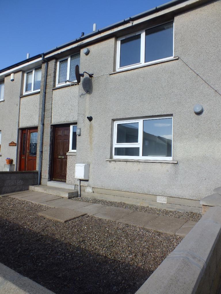 St Andrews Drive, Fraserburgh, AB43 2 bed terraced house £600 pcm (£