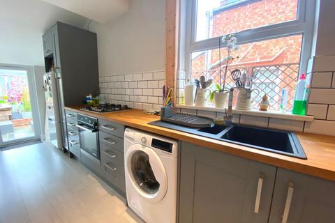 36 Cecil Road, Northampton, NN2 6PQ
