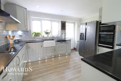 37 Mill Lane, Pulham Market, Diss, IP21 4TN
