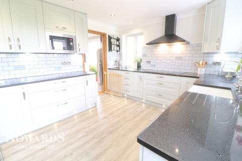 37 Mill Lane, Pulham Market, Diss, IP21 4TN