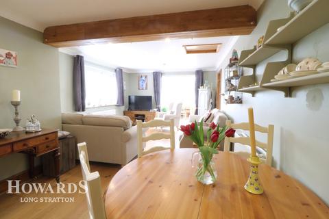 37 Mill Lane, Pulham Market, Diss, IP21 4TN