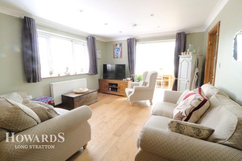 37 Mill Lane, Pulham Market, Diss, IP21 4TN