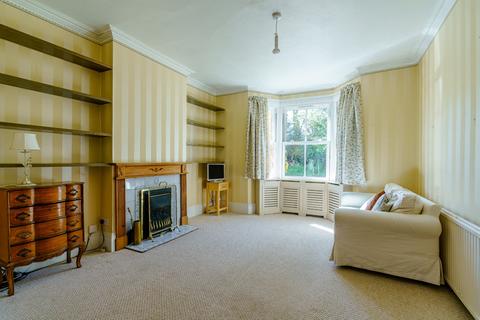 45 Cheapside Road, Ascot, SL5 7QR