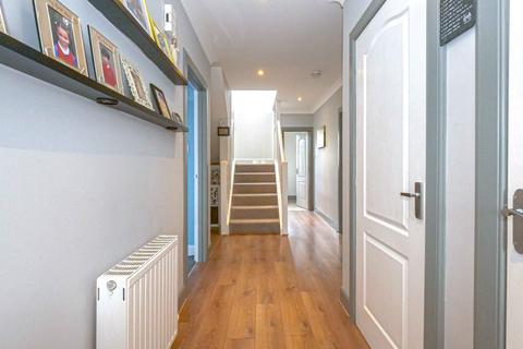 Glendale Queensferry Road, Muthill, Crieff, PH5 2AQ
