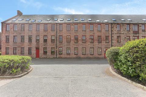 19 Weavers Way, Tillicoultry, FK13 6BD
