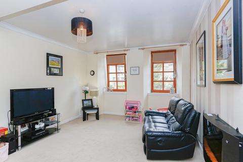 19 Weavers Way, Tillicoultry, FK13 6BD
