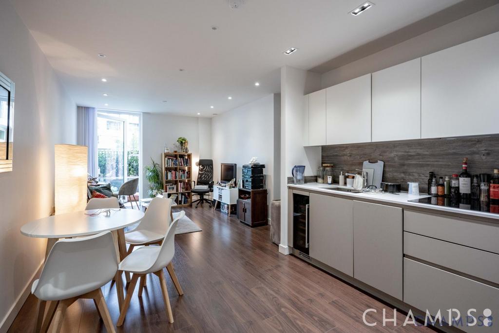 1 bedroom apartment