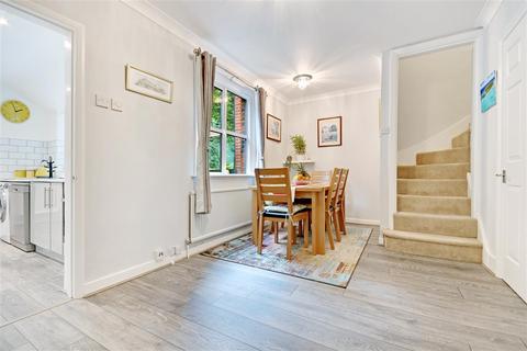 3 bedroom cottage for sale - Rayleigh Road, Shenfield