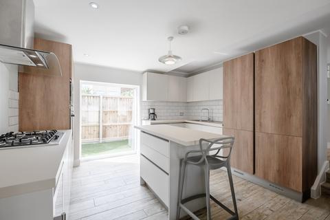 203b Coleridge Road, Cambridge, CB1 3PW