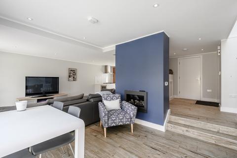 203b Coleridge Road, Cambridge, CB1 3PW