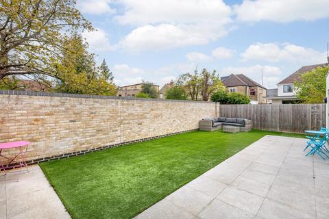 203b Coleridge Road, Cambridge, CB1 3PW