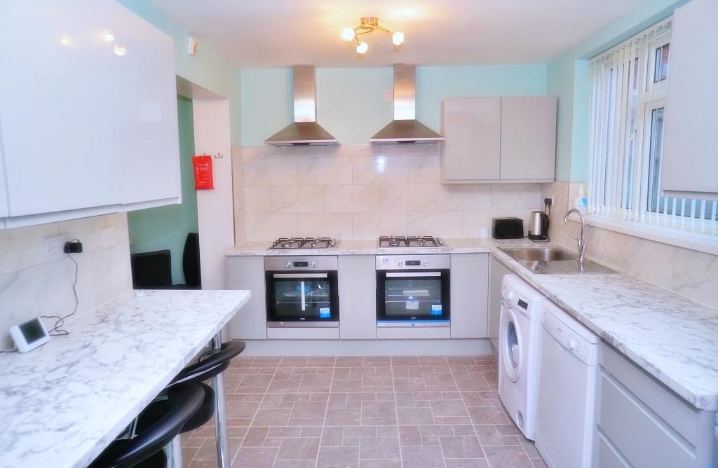 4 Bed HMO for prof. Easy commute to Hagley Road