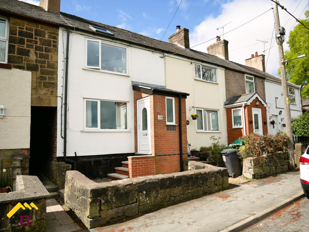 Talwrn Road, Coedpoeth, Wrexham, LL11 2 bed terraced house £115,000