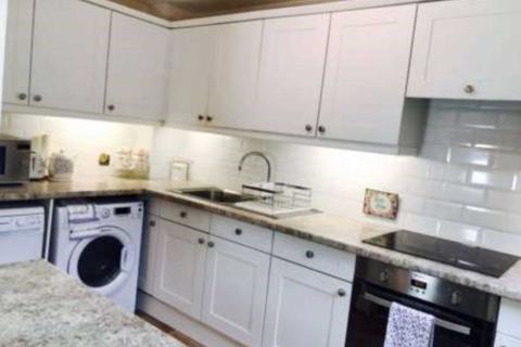 62 Deerhurst Close, Feltham, TW13 7HT