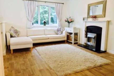 62 Deerhurst Close, Feltham, TW13 7HT
