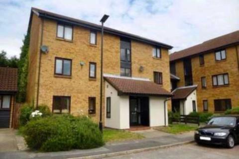 62 Deerhurst Close, Feltham, TW13 7HT