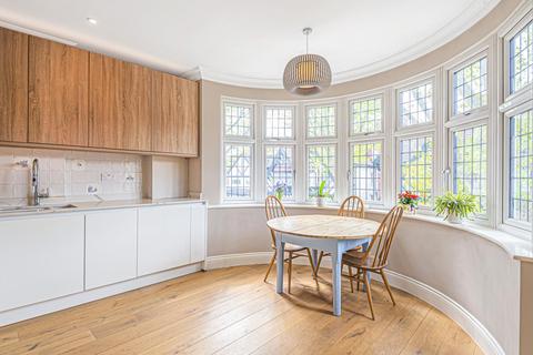Flat 2, 29 West Lodge Avenue, London, W3 9SE