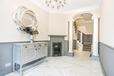Flat 2, 29 West Lodge Avenue, London, W3 9SE