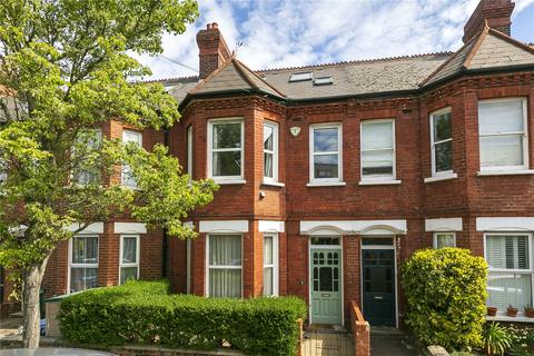5 Salisbury Road, Richmond, TW9 2JB