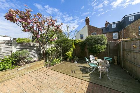5 Salisbury Road, Richmond, TW9 2JB
