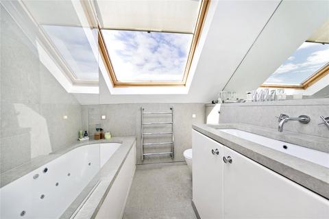5 Salisbury Road, Richmond, TW9 2JB