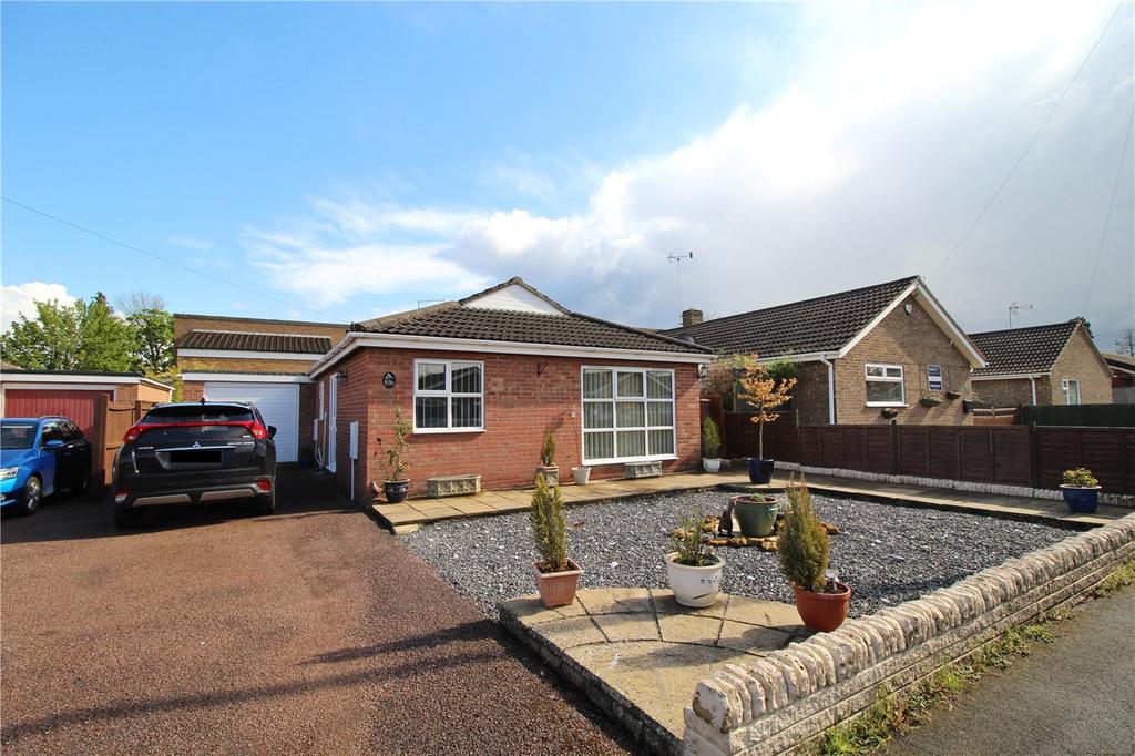 Manor Way, Deeping St. James... 3 bed bungalow - £259,000