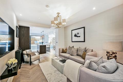 12a Redcliffe Street, London, SW10 9DT