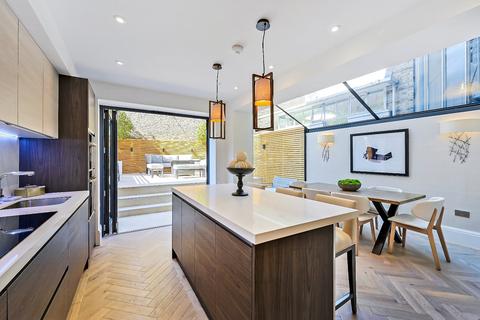 12a Redcliffe Street, London, SW10 9DT