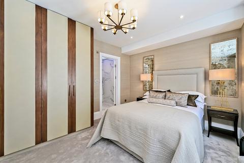 12a Redcliffe Street, London, SW10 9DT