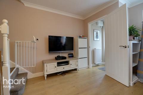 33 Blackthorn Close, Chatteris, PE16 6PE