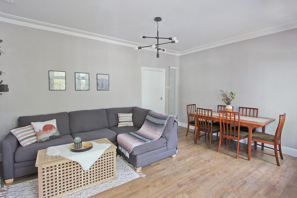 Living/Dining Room