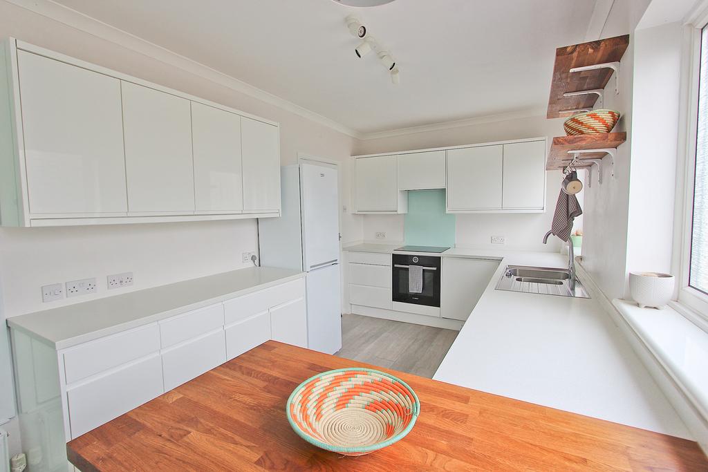 Fitted Kitchen