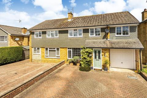 7 Dukes Close, Cranleigh, GU6 7JU