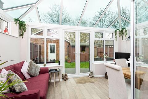 37 Chatsworth Road, Dartford, DA1 5AT