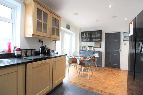26 Beacon Way, Lympne, Hythe, CT21 4LJ