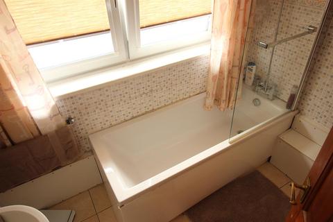 85 Luffield Road, London, SE2 9JW