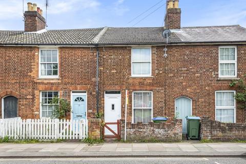 2 bedroom cottage to rent, Buckingham Road,  Aylesbury,  HP19