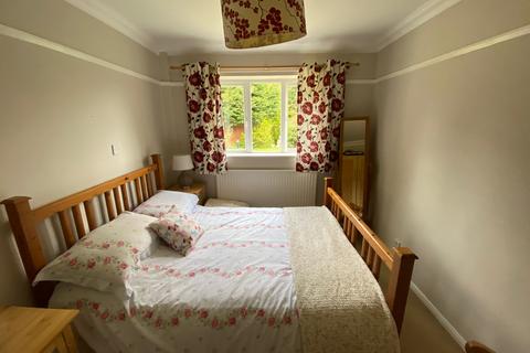 9 Heathway, Ascot, SL5 8NX